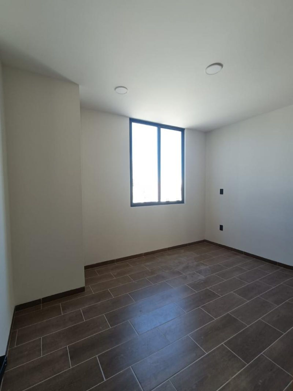 Fotografía de 3 CASAS EN VENTA EN PARQUE REAL  PRIVADA 1