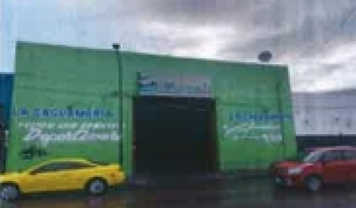 Fotografía de BODEGA EN VENTA EN EL BARRIO DE SANTIAGO