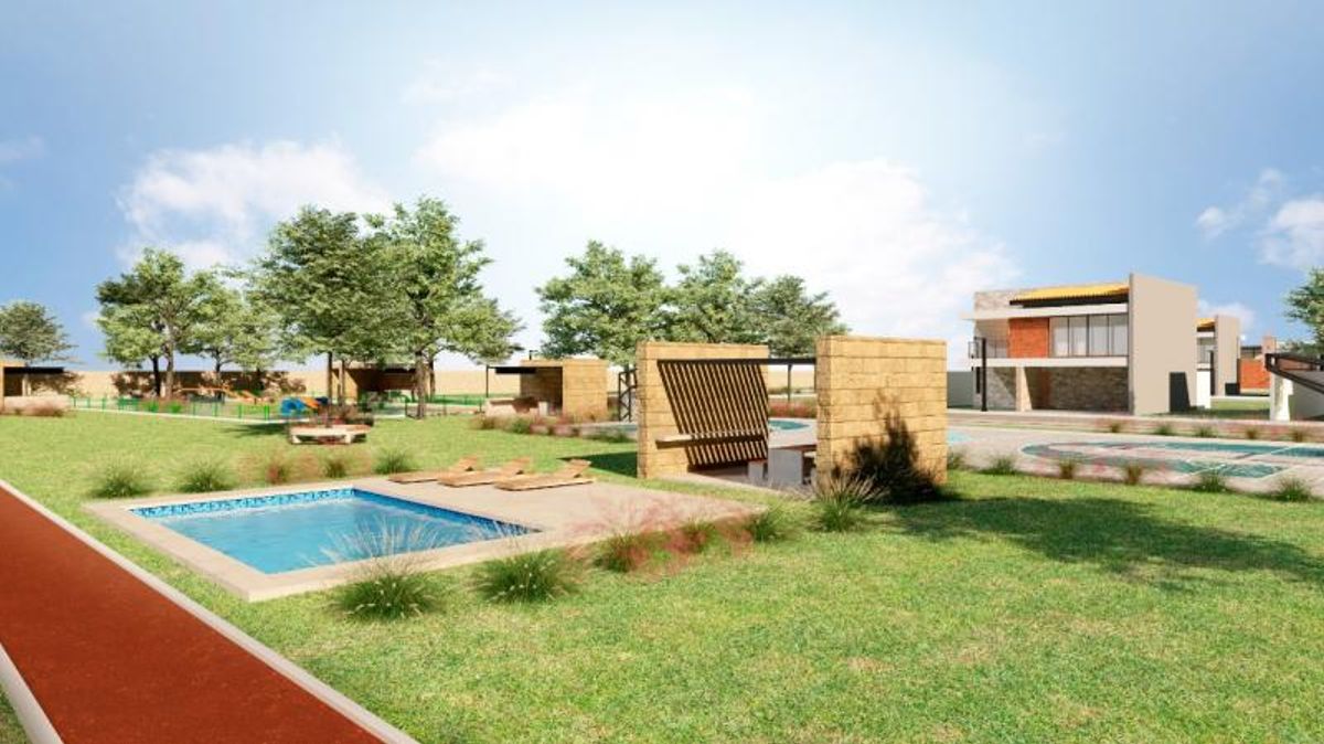 Área verde con piscina azul, camastros de madera, pérgola de piedra y pista roja