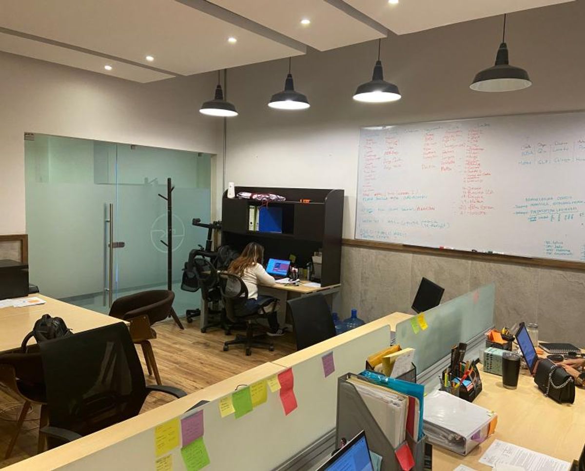 Fotografía de VENTA DE OFICINA EN EDIFICIO ALTTUS