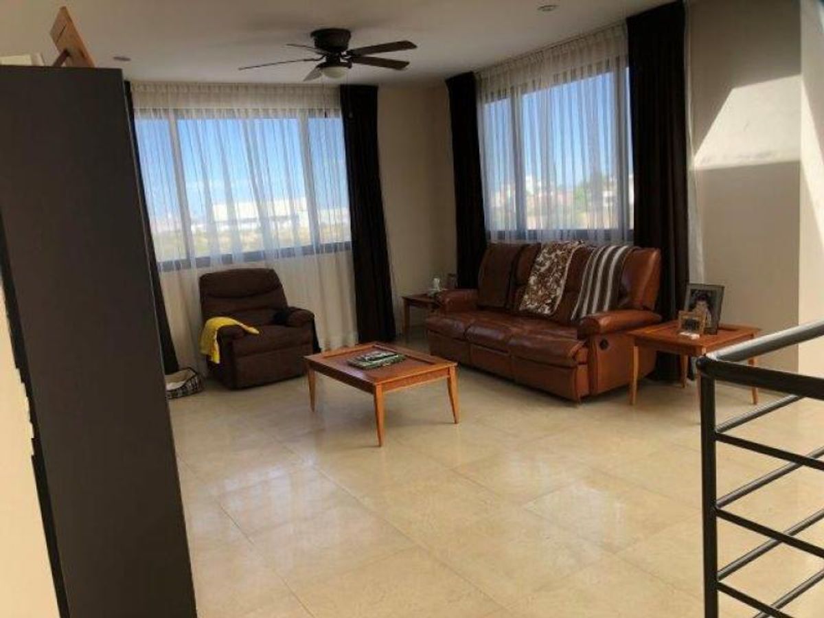 Fotografía de VENTA DE CASA EN CLUB DE GOLF LA LOMA
