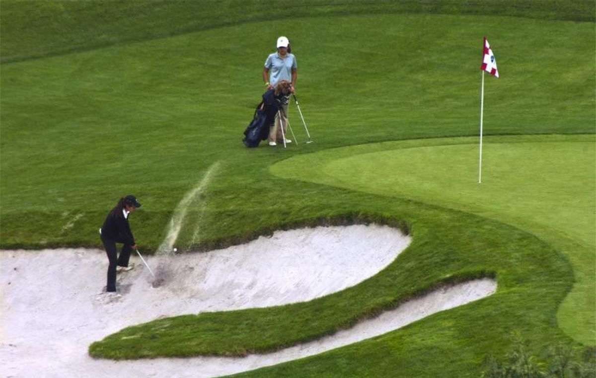 Fotografía de TERRENO EN VENTA EN CLUB DE GOLF LA LOMA