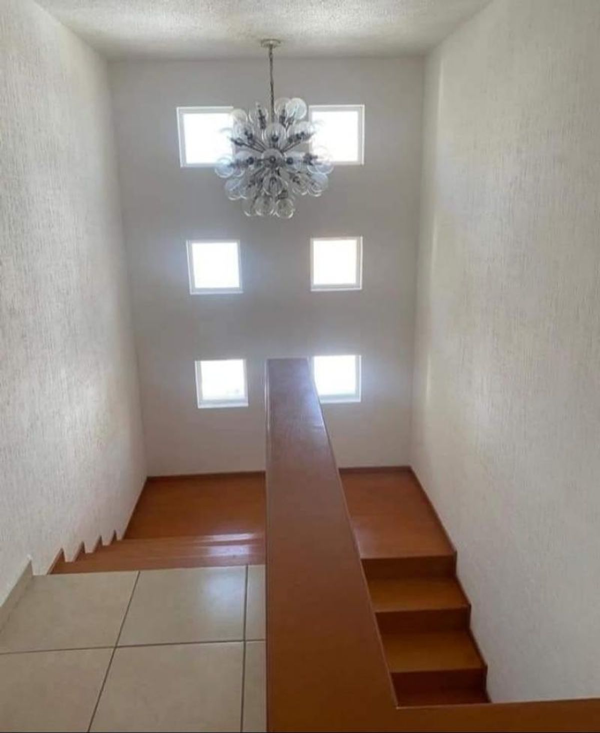 Fotografía de CASA EN VENTA EN LOMAS DEL TEC EN ESQUINA
