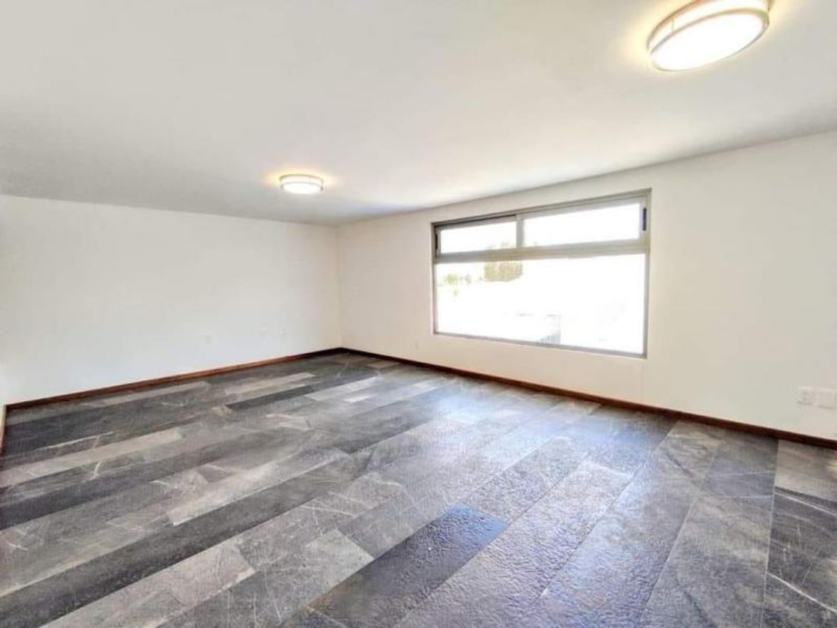 Fotografía de CASA EN VENTA EN FRACCIONAMIENTO TANGAMANGA