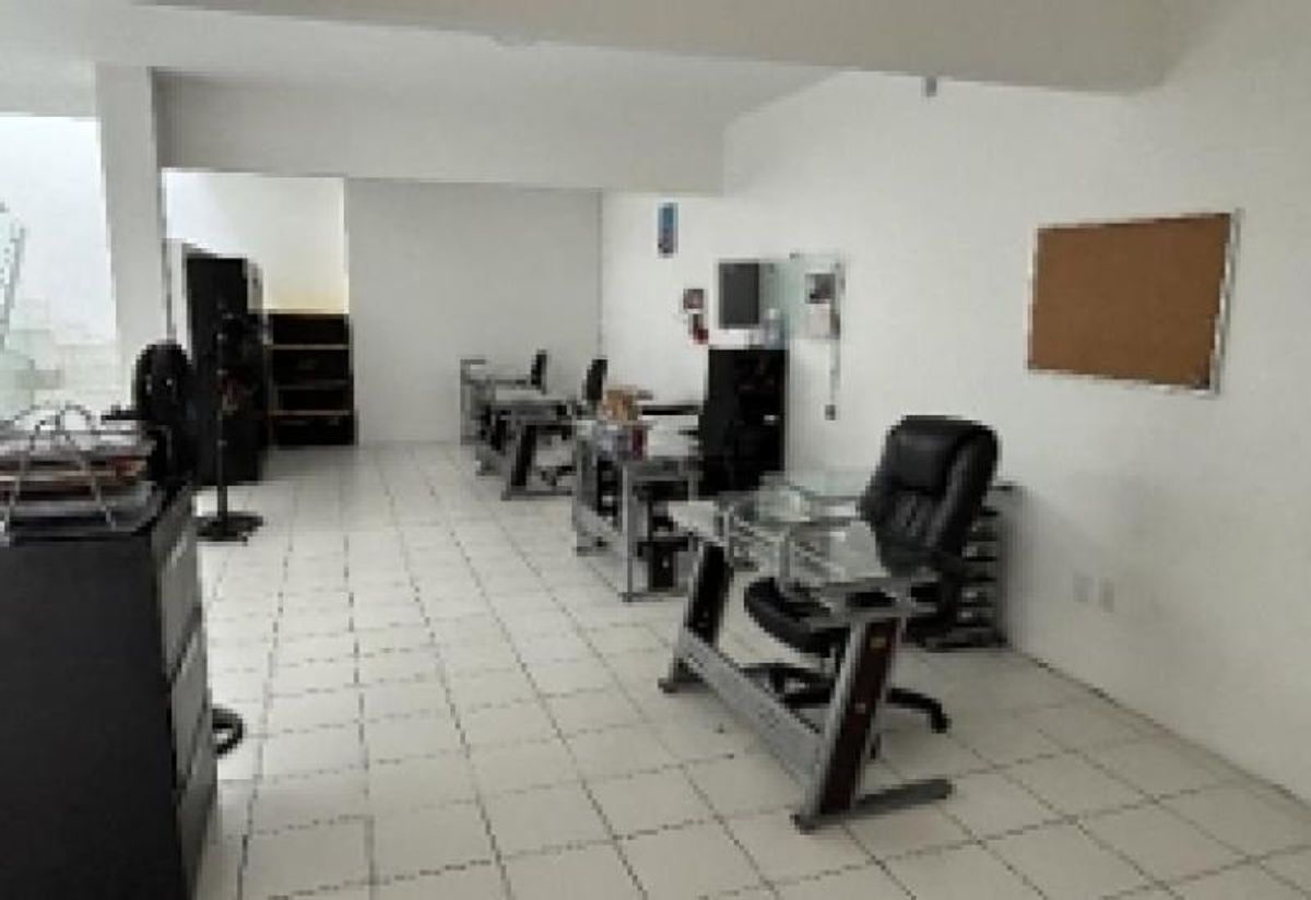Fotografía de VENTA DE OFICINAS Y DOS LOCALES