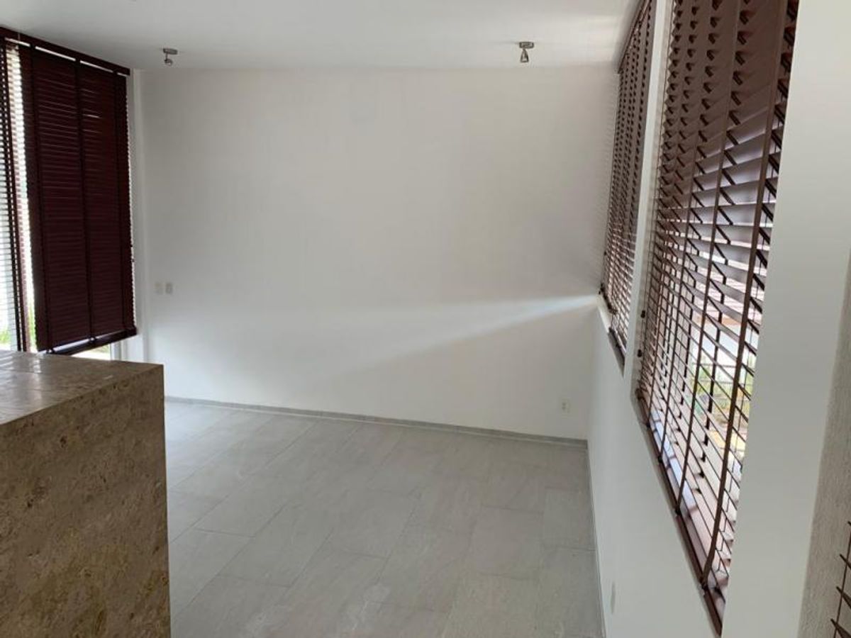 Fotografía de VENTA DE CASA EN LA LOMA CLUB DE GOLF MUY BIEN UBICADA
