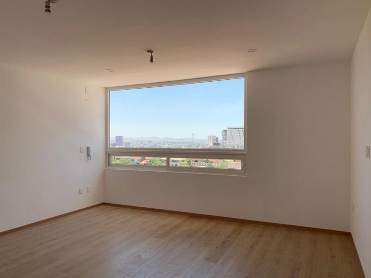Fotografía de CASA EN VENTA EN CLUB DE GOLF LA LOMA