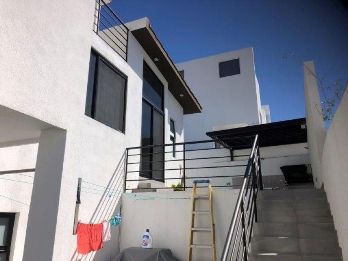 Fotografía de VENTA DE CASA EN CLUB DE GOLF LA LOMA