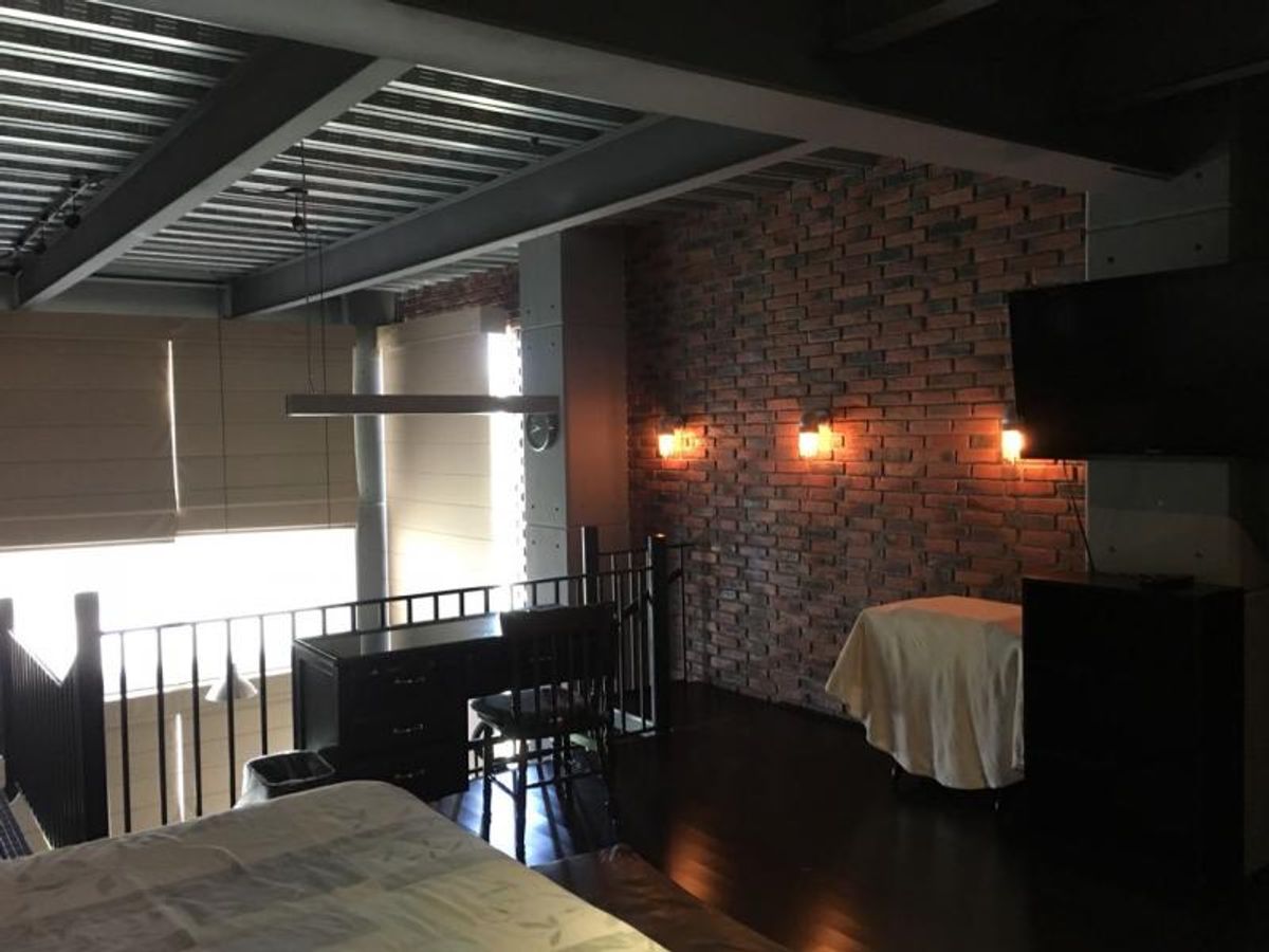Fotografía de CASA EN VENTA EN LA LOMA CLUB DE GOLF CON 1180 M2 DE CONSTRUCCIÓN, 6 RECAMARAS CON BAÑO COMPLETO Y  EXCELENTE UBICACIÓN