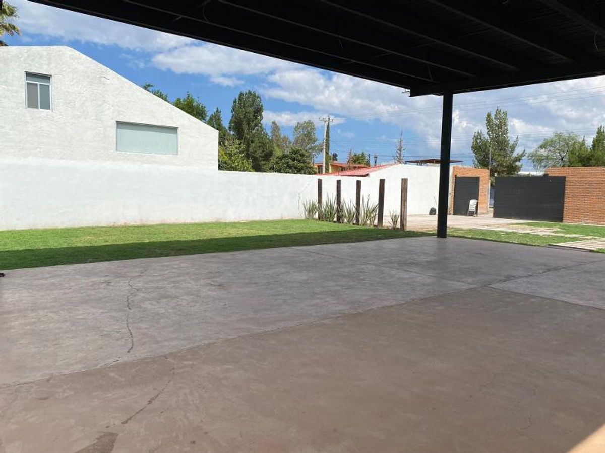 Fotografía de EXCELENTE JARDIN PARA EVENTOS EN VENTA