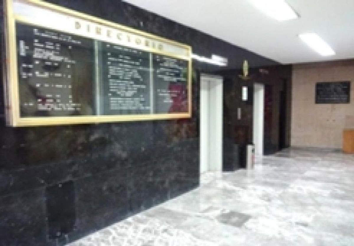Fotografía de EDIFICIO DE OFICINAS EN VENTA SOBRE AV CARRANZA