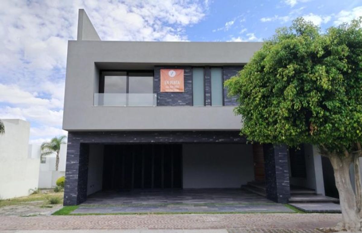 Fotografía de EXCELENTE CASA EN PRIVADA DEL PEDREGAL FASE I