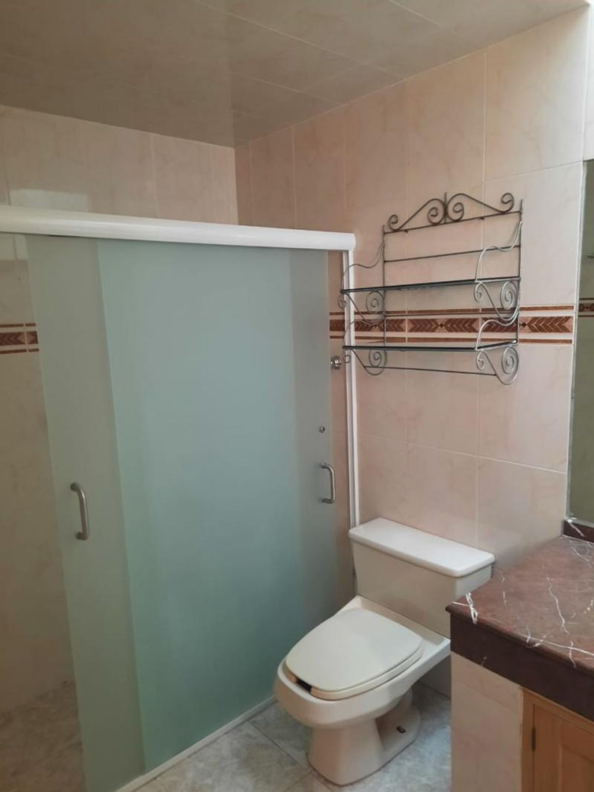 Fotografía de VENTA DE CASA EN PRIVADA Y ZONA DE LUJO EN LOMAS 3A SECCION
