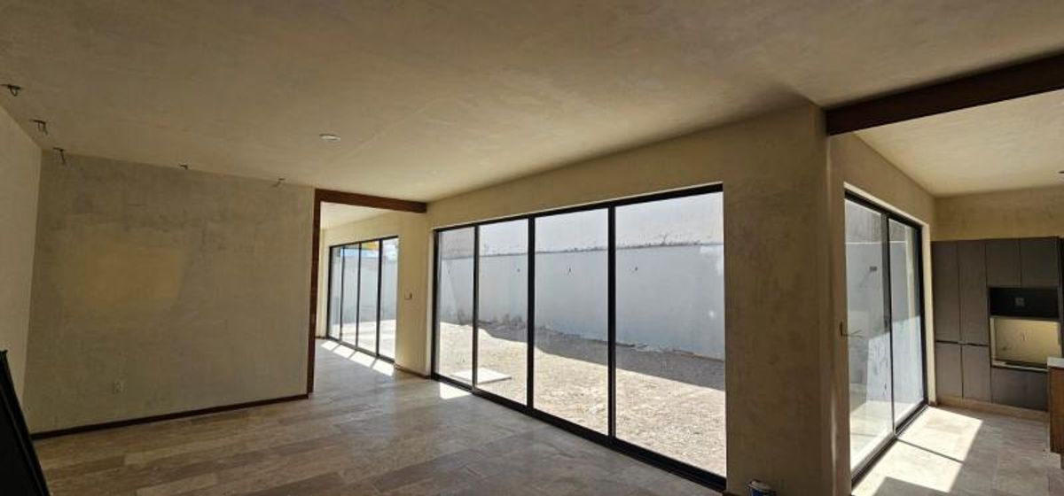 Fotografía de CASA EN VENTA EN VILLANDARES RESIDENCIAL 