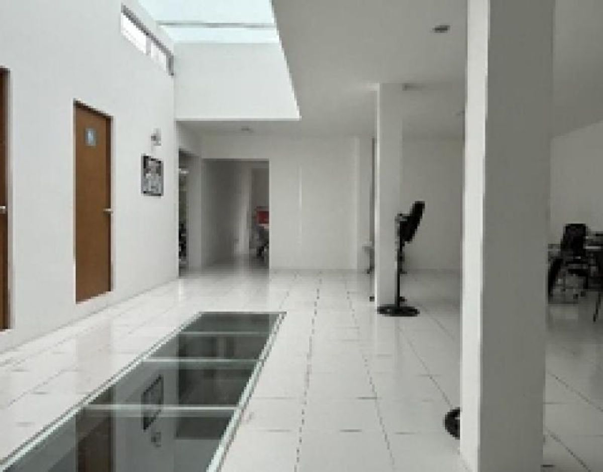 Fotografía de VENTA DE OFICINAS Y DOS LOCALES