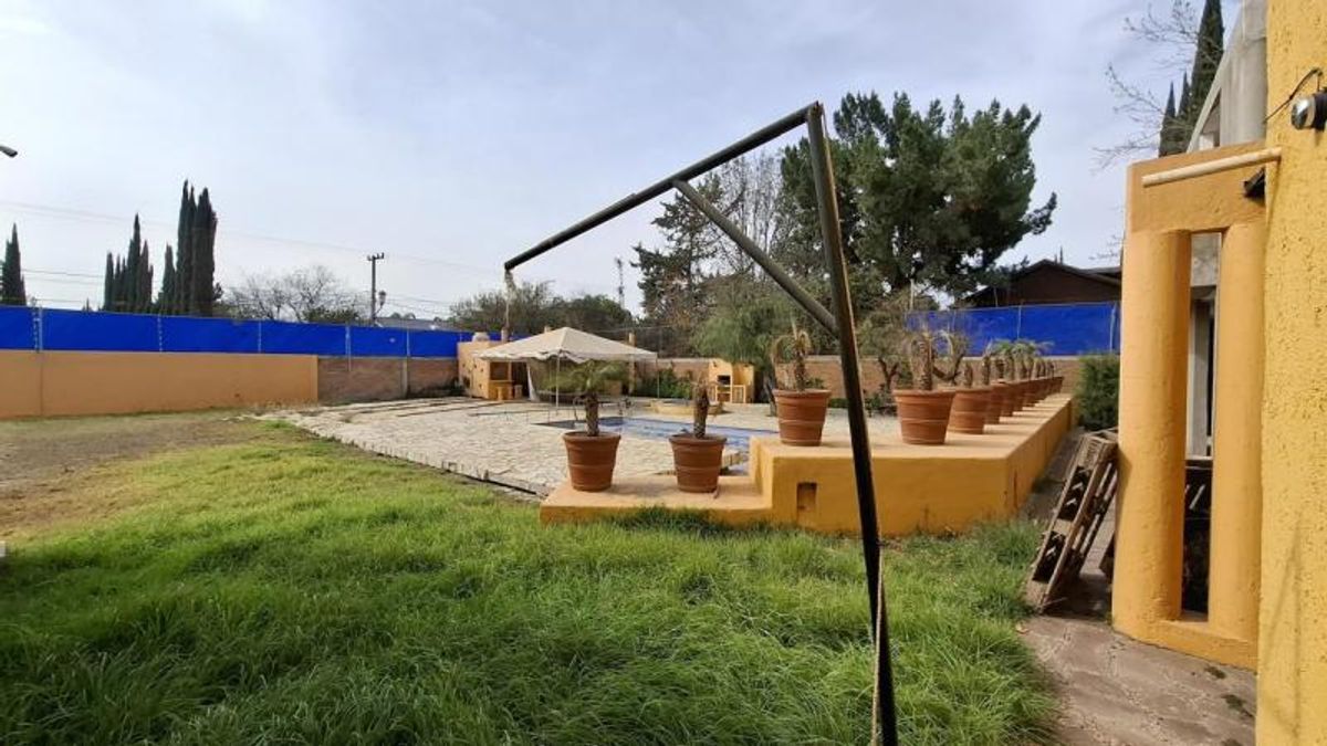 Fotografía de CASA EN VENTA EN REAL DEL POTOSI CON USO DE SUELO COMERCIAL PARA SALON DE FIESTA