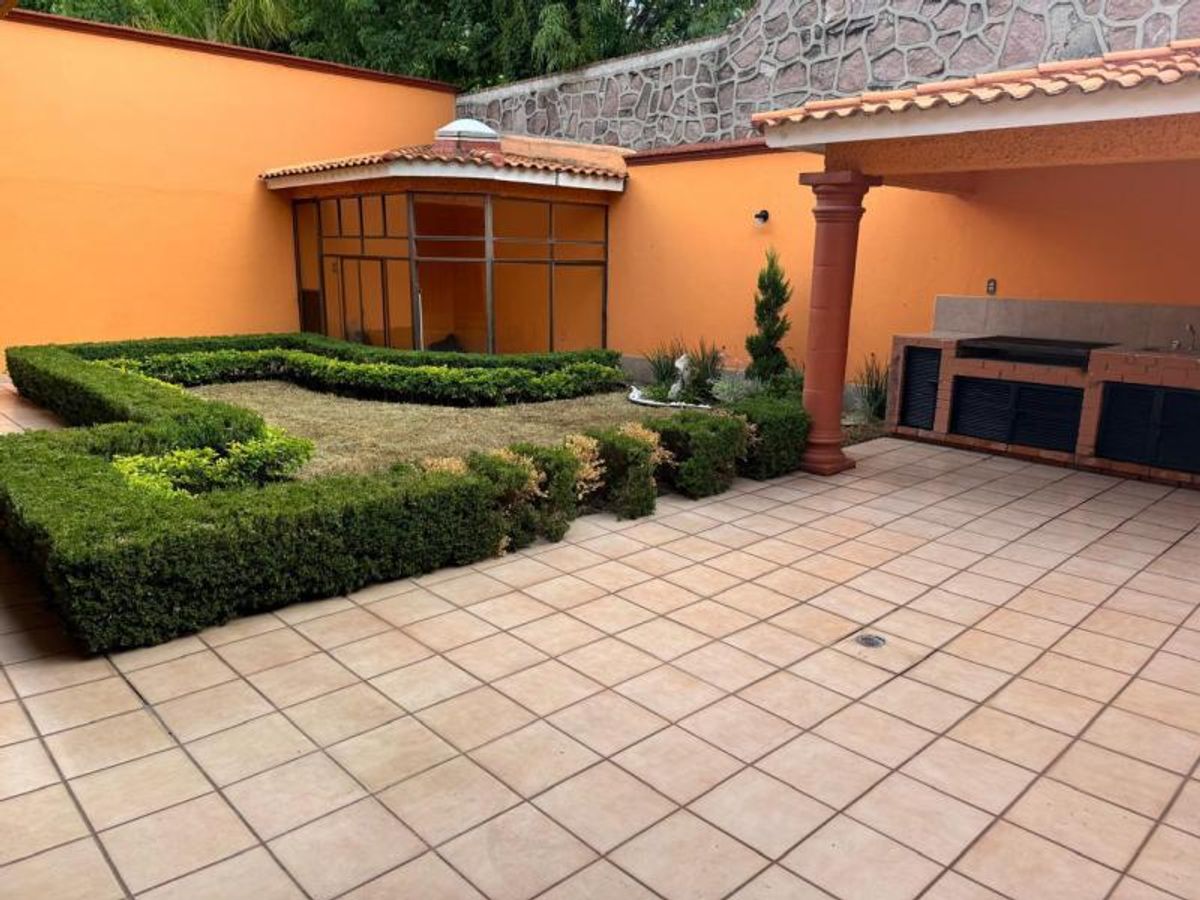 Fotografía de CASA EN VENTA EN LOMAS 4a CERCA DEL JARDIN DE SAN PATRICIO