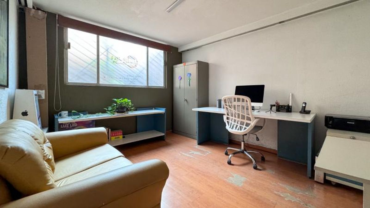 Fotografía de OFICINA EN VENTA CON MUY BUENA UBICACION SOBRE CARRANZA