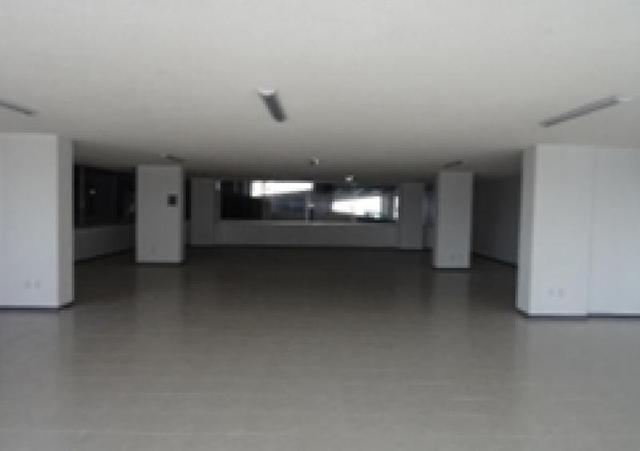 Fotografía de EDIFICIO DE OFICINAS EN VENTA SOBRE AV CARRANZA
