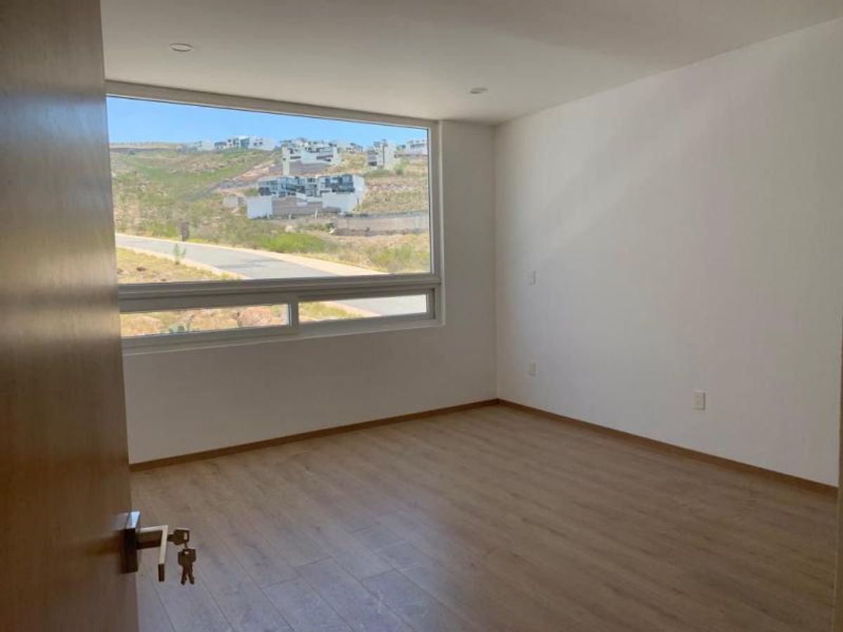 Fotografía de CASA EN VENTA EN CLUB DE GOLF LA LOMA