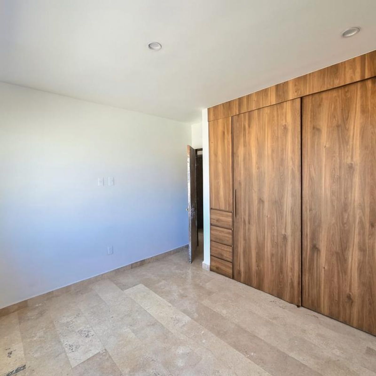 Fotografía de DEPARTAMENTO EN VENTA EN TORRE HIMALAYA