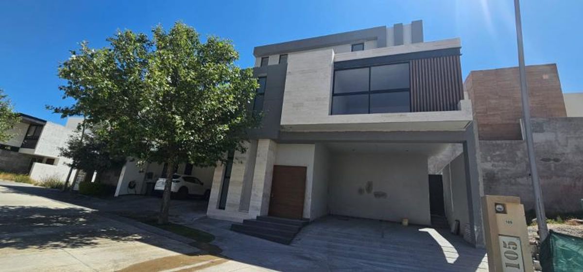 Fotografía de CASA EN VENTA EN VILLANDARES RESIDENCIAL 