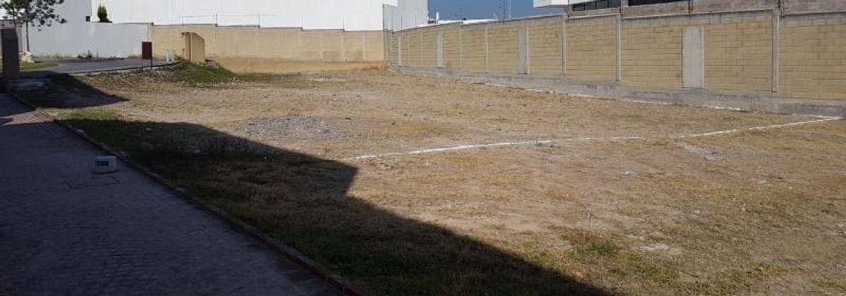 Fotografía de TERRENO EN VENTA PEDREGAL