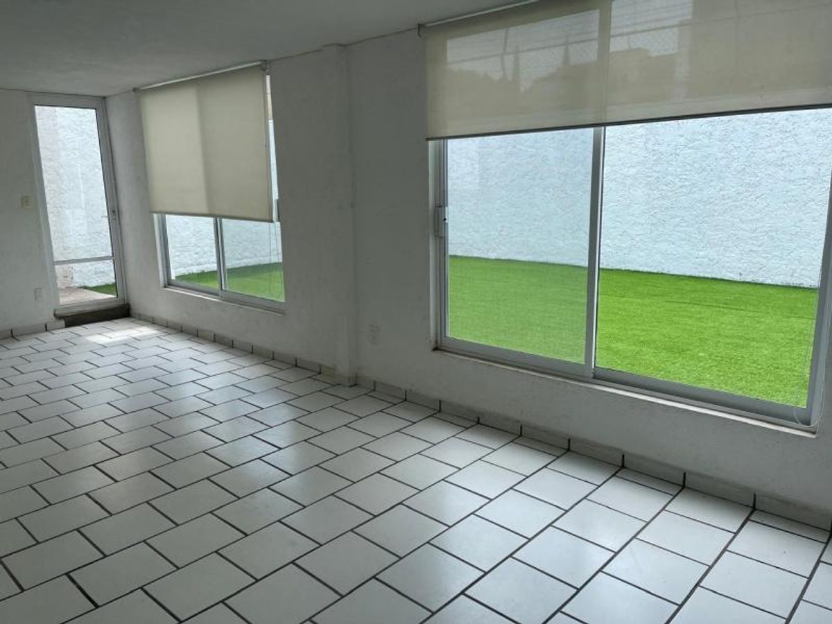Fotografía de A SOLO UNA CUADRA DEL CLUB LIBANES