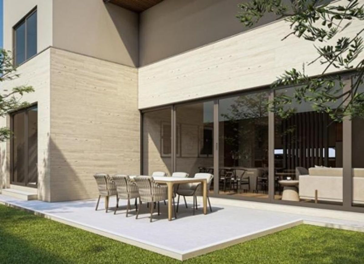 Fotografía de CASA EN VENTA EN LA LOMA CLUB DE GOLF EN ESQUINA