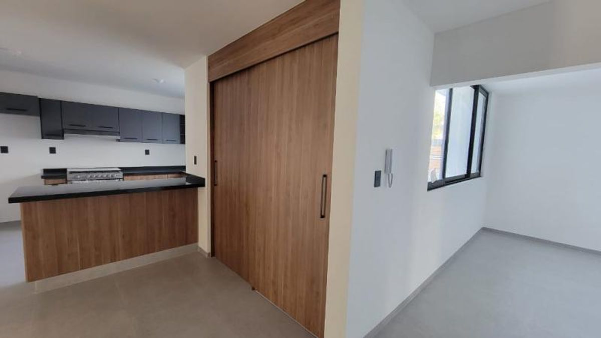 Fotografía de DEPARTAMENTO EN VENTAEN LOMAS 3 SECCION JUNTO AL RAQUET CLUB