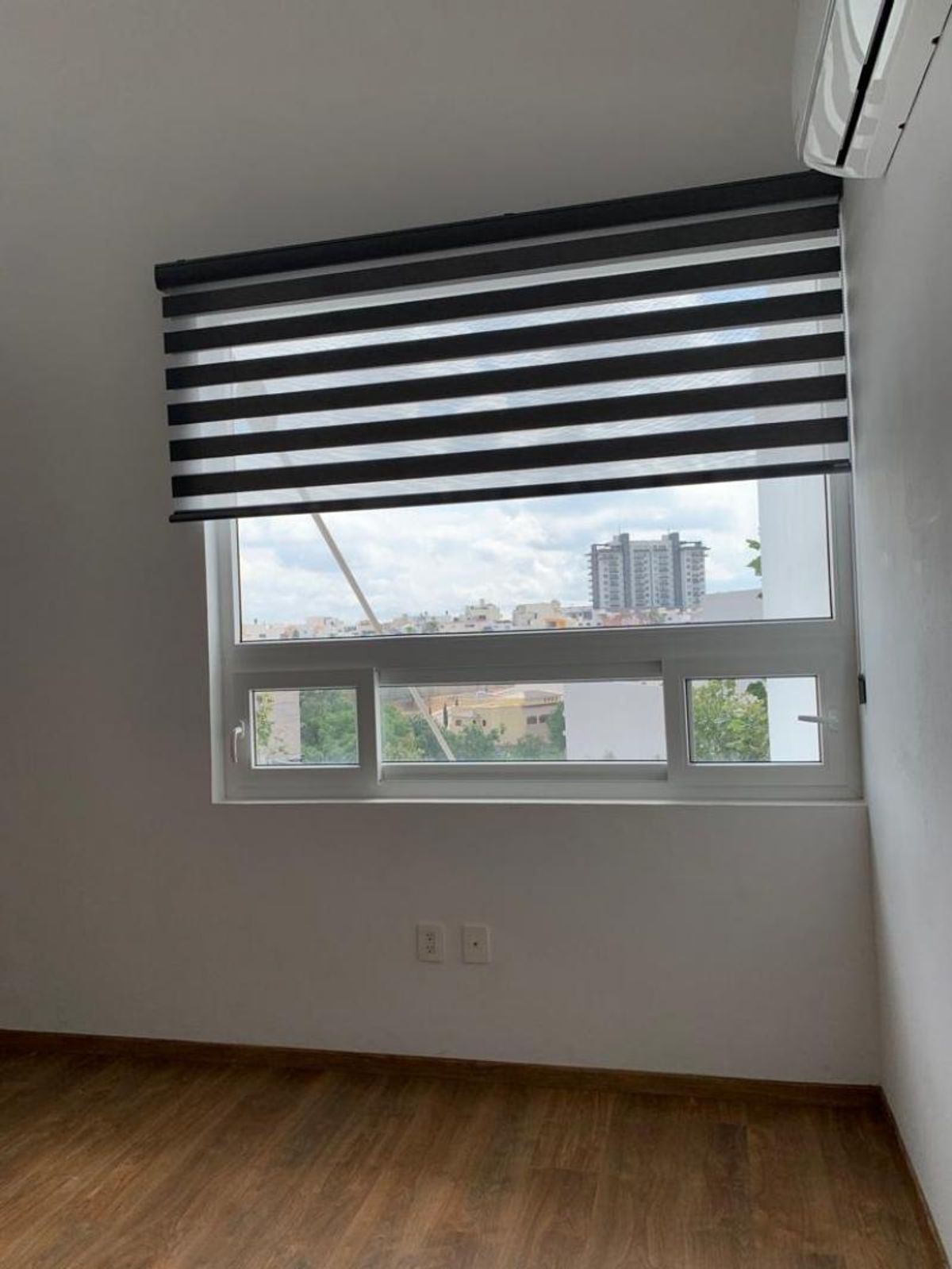 Fotografía de VENTA DE CASA EN LA LOMA CLUB DE GOLF MUY BIEN UBICADA