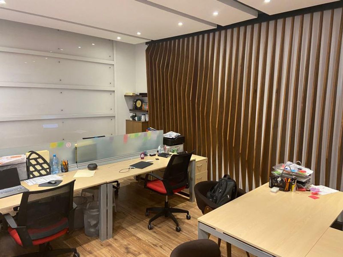 Fotografía de VENTA DE OFICINA EN EDIFICIO ALTTUS