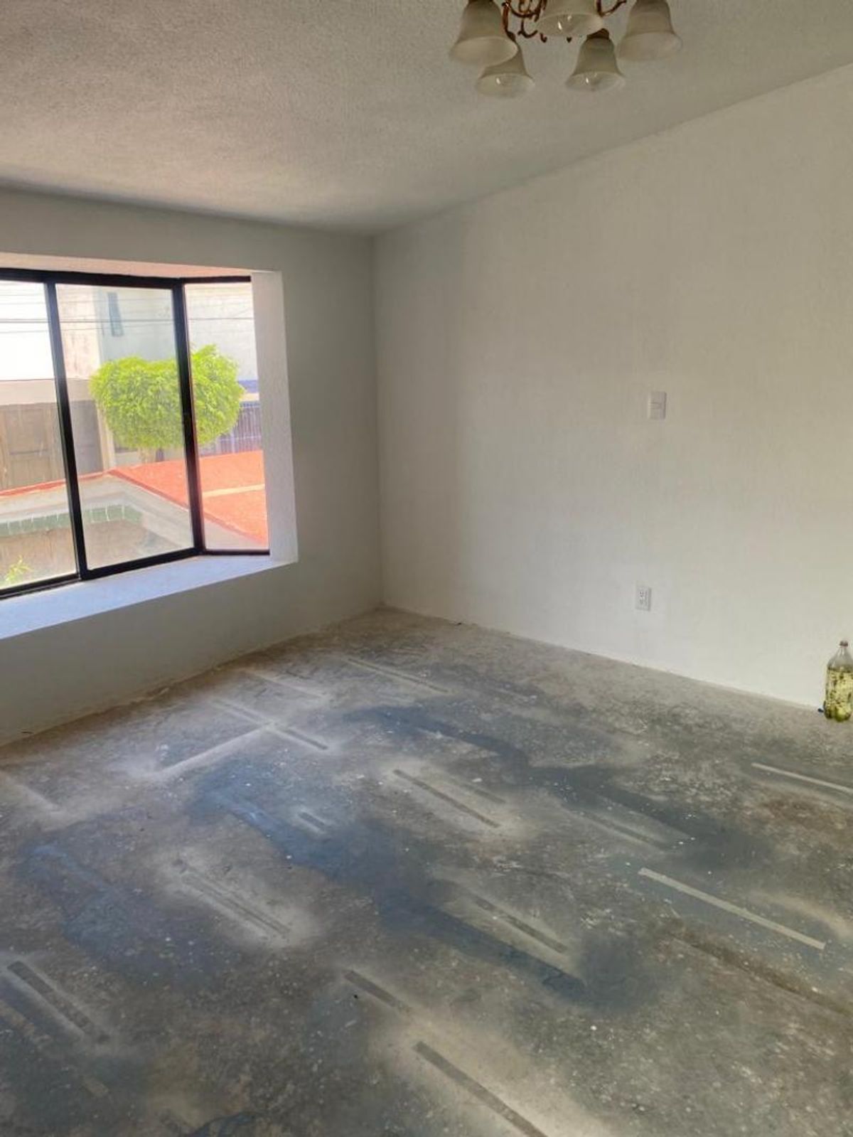 Fotografía de CASA EN VENTA CON ALBERCA EN LOMAS 4 SECCION