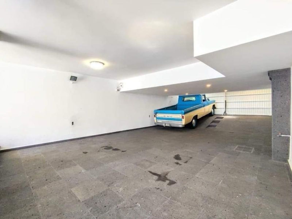 Fotografía de CASA EN VENTA EN FRACCIONAMIENTO TANGAMANGA