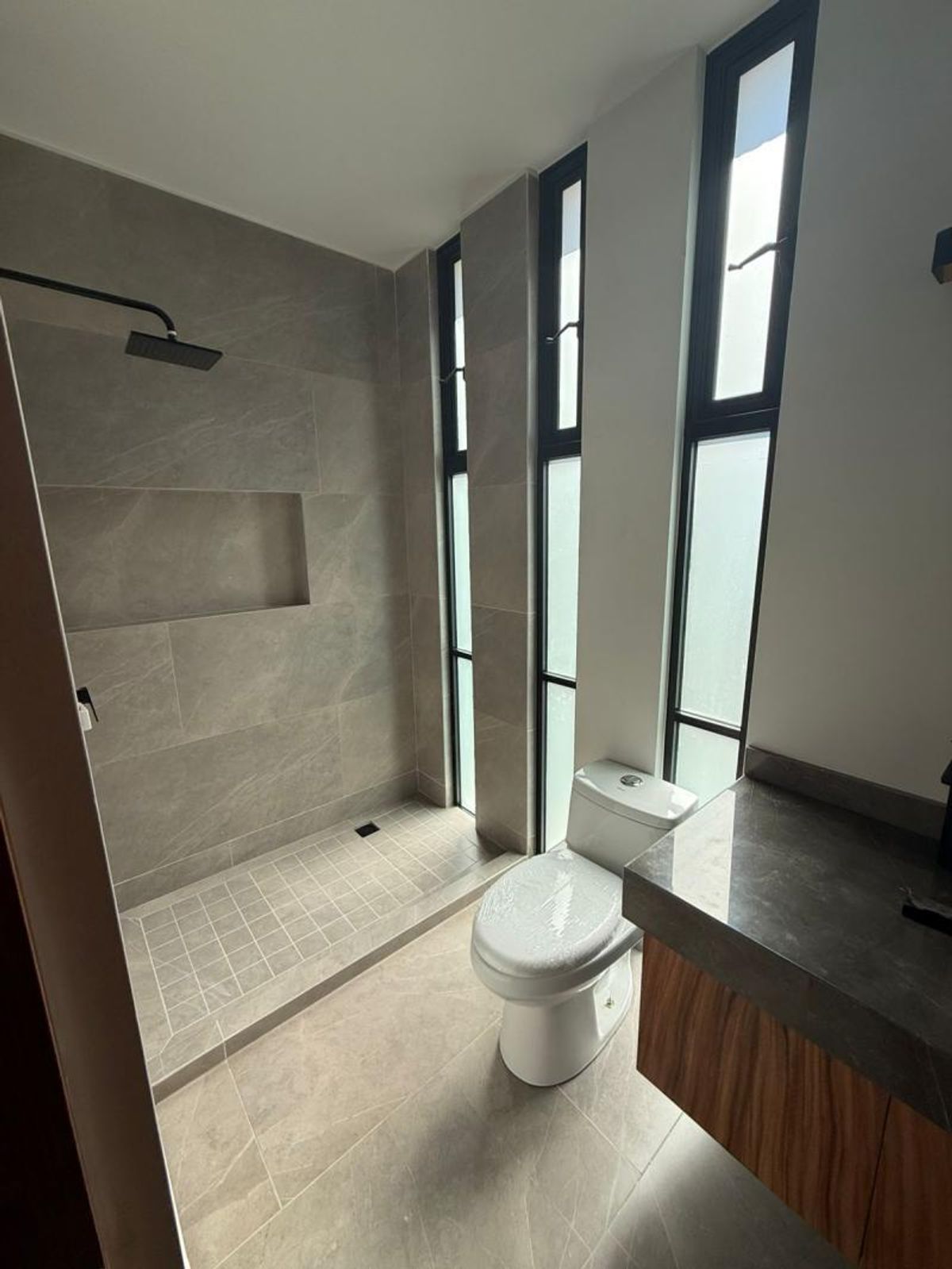 Fotografía de CASA EN VENTA EN GRAN PEÑON TERRAZAS