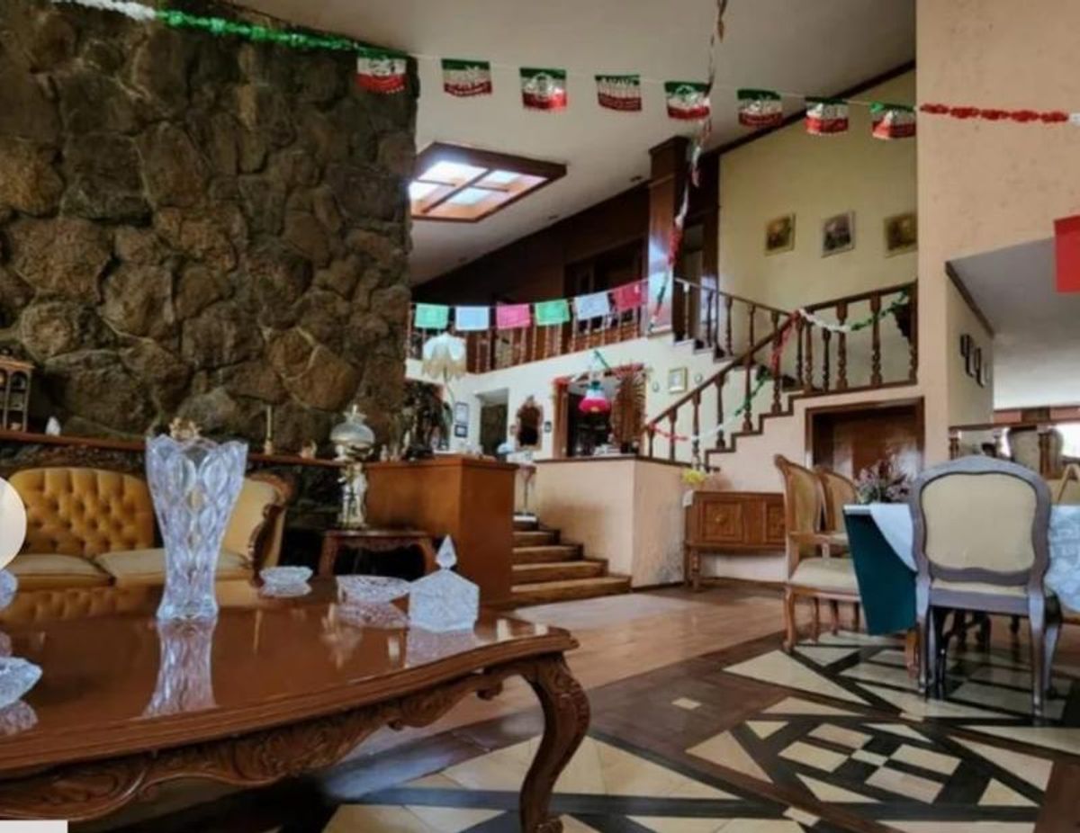 Fotografía de CASA EN VENTA EN LOMAS 3 SECCION