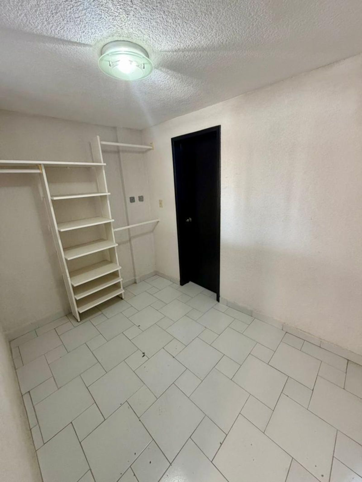 Fotografía de DEPARTAMENTO EN RENTA SOBRE AV CARRANZA EN TEQUIS