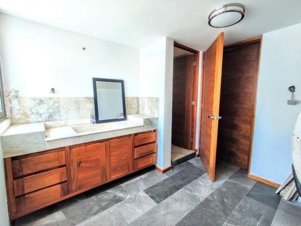 Fotografía de CASA EN VENTA EN FRACCIONAMIENTO TANGAMANGA