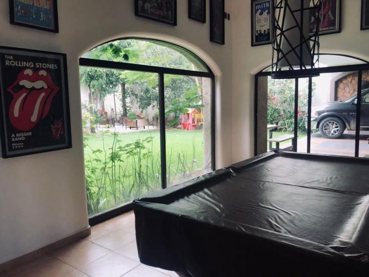 Fotografía de CASA EN VENTA EN PRIVADA SOBRE AV PARQUE CHAPULTEPEC