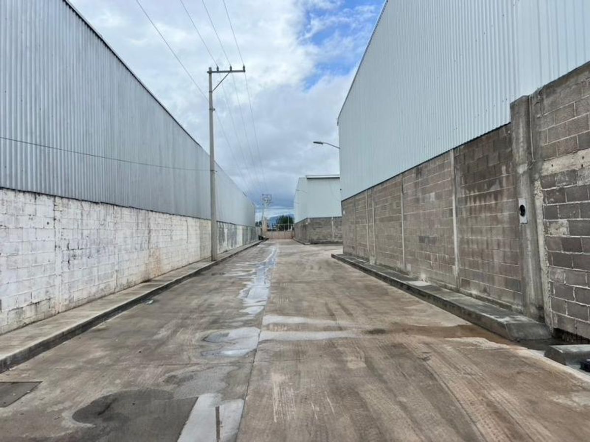 Fotografía de BODEGA EN RENTA CON EXCELENTE UBICACION EN PERIFERICO NORTE