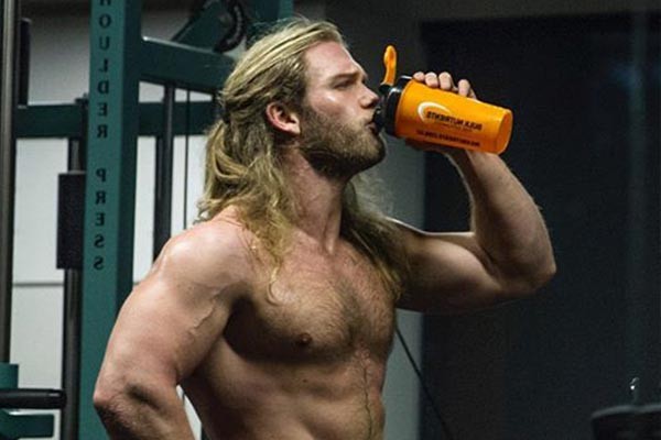 Tips making the ultimate "Do It Yourself" Mass Gainer shake