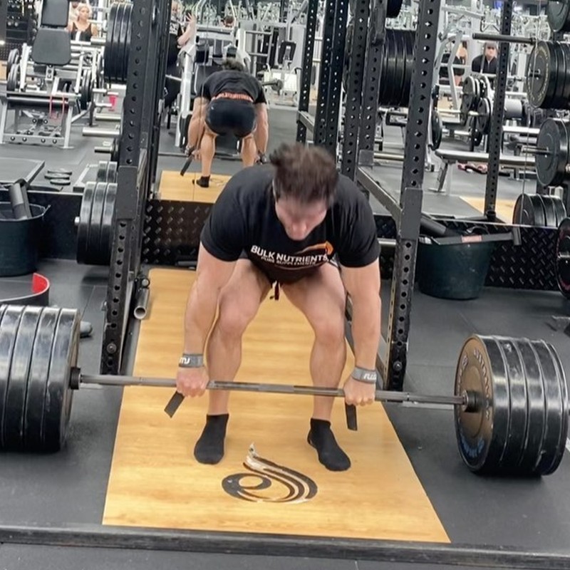 Building strength with dead-lifts
