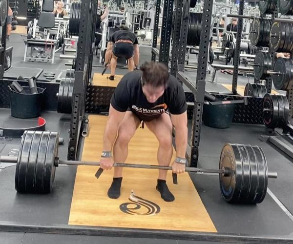 Building strength with dead-lifts