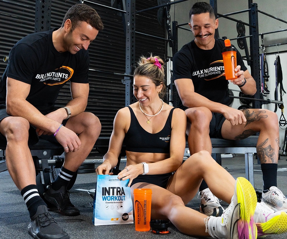Intra Workout and shaker in the gym with ambassadors Nicola and Ed