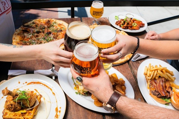 Professional male athletes and bodybuilders are better to have 1-3 drinks only in one sitting, with 0 alcohol likely to be better.