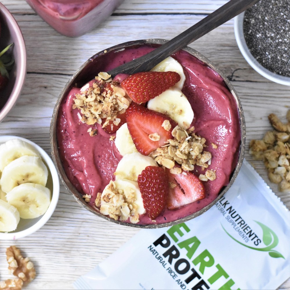 Fruity Plant Protein Smoothie Bowl | Bulk Nutrients Recipe