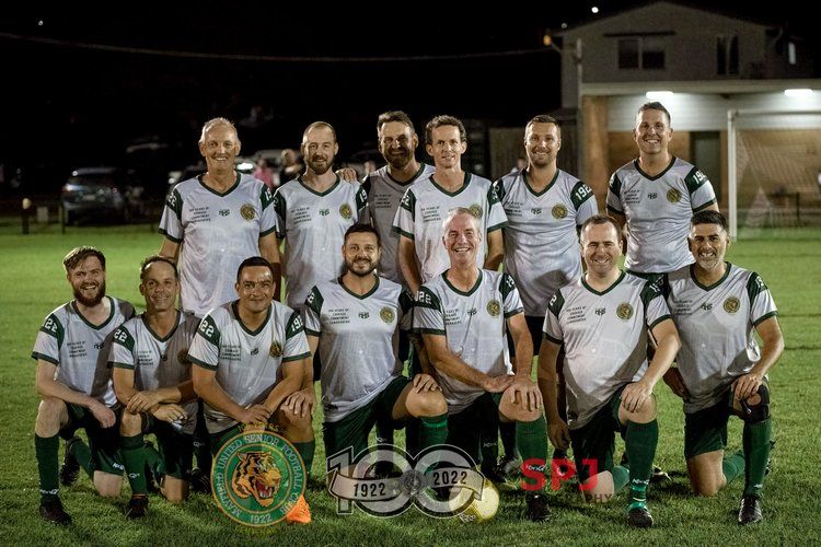 Mayfield United Senior Football Club