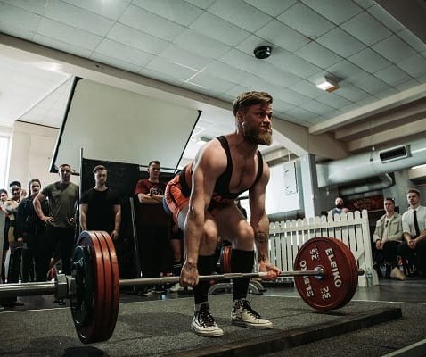 Training for a powerlifting competition with powerlifter Dave Napper