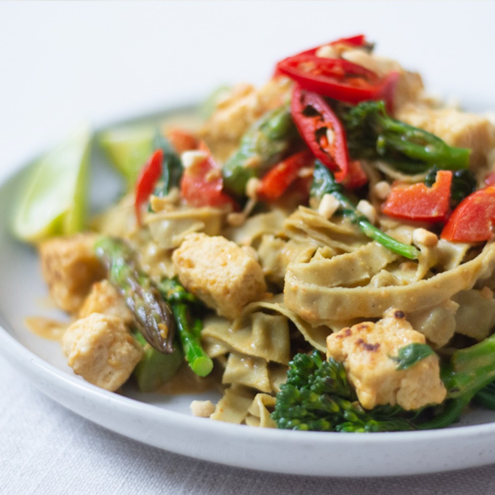 High Protein Satay Tofu and Edamame Noodles Recipe