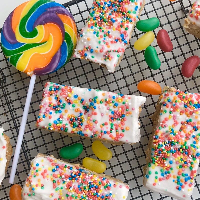 Vegan Birthday Cake Blondies Recipe
